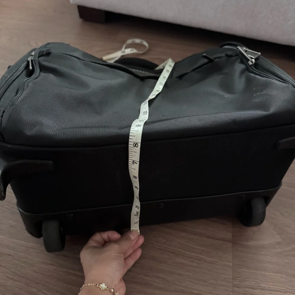 Briggs & Riley Black Rolling small traveling bag
